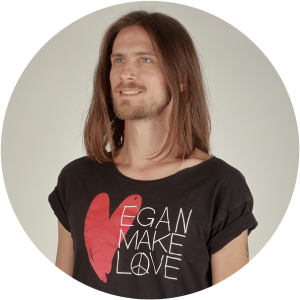 rudolf-krajewski-vegan-hooligan